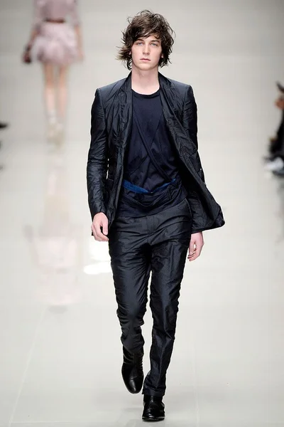 Look 44